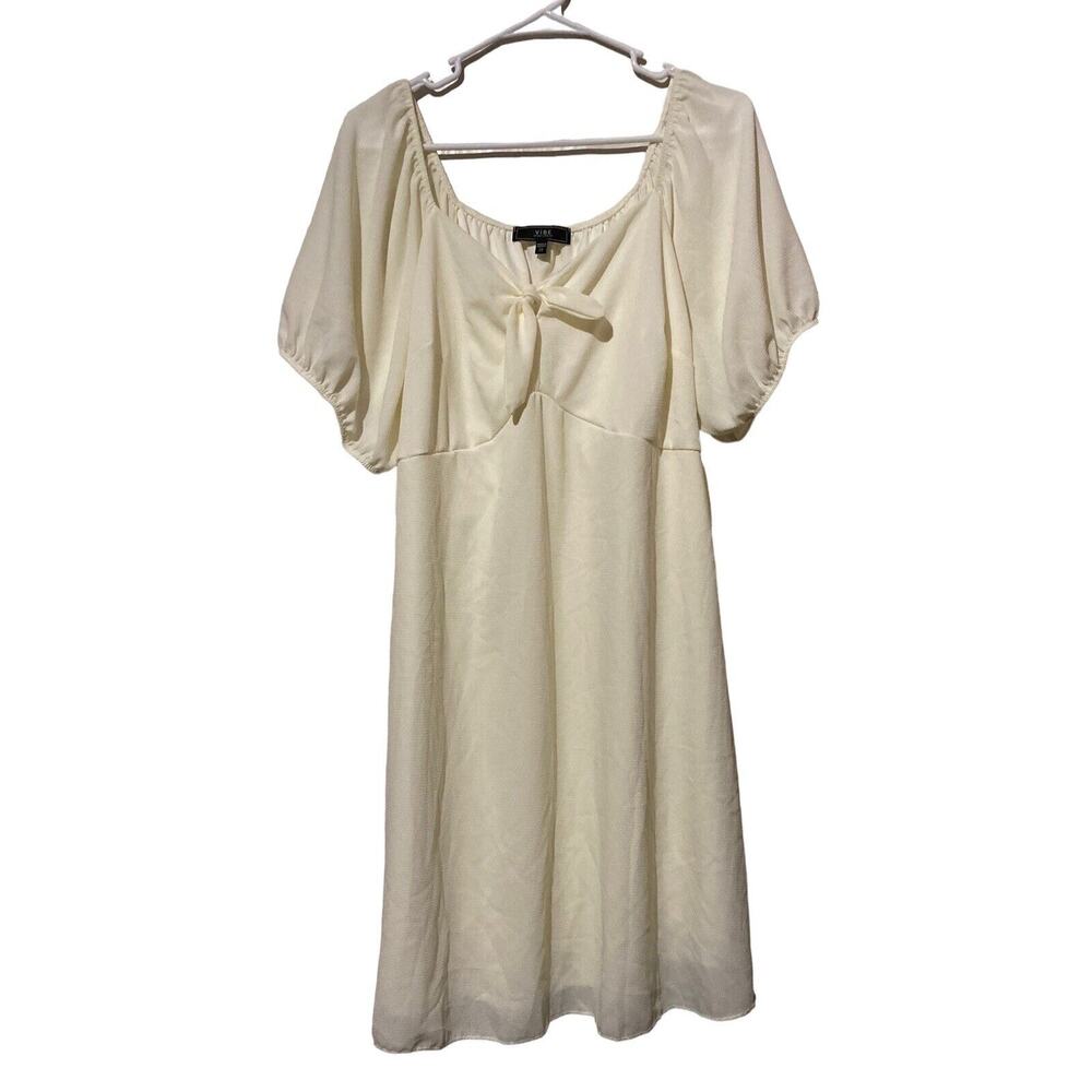 Vibe Sportswear Womans Cream Colored Flowy Lined‎ Dress Size 1X